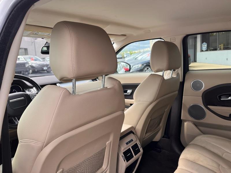 Land Rover Range Rover Evoque Pure Plus 5-Door 2015
