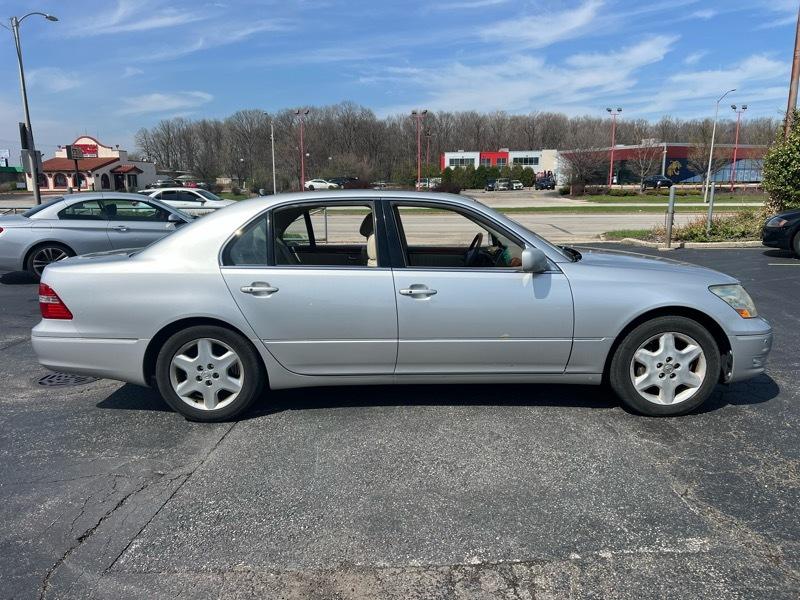 Lexus LS 430 Sedan 2004