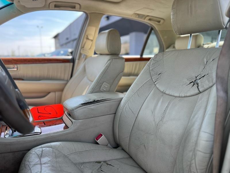 Lexus LS 430 Sedan 2004