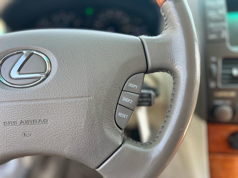 Lexus LS 430 Sedan 2004