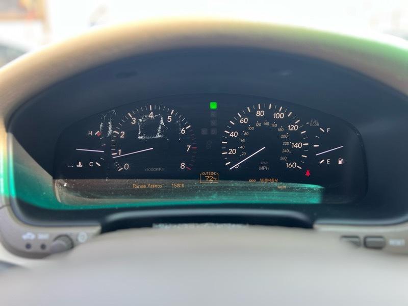 Lexus LS 430 Sedan 2004