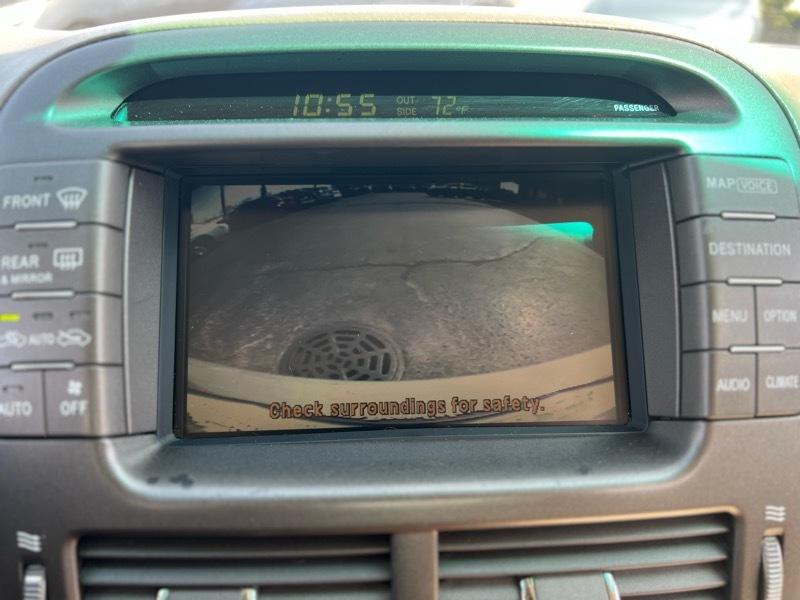 Lexus LS 430 Sedan 2004