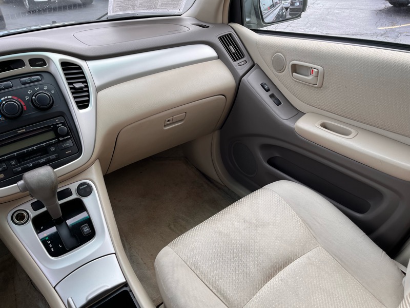 Toyota Highlander V6 2WD with 3rd-Row Seat 2006 Toyota Highlander V6 2WD with 3rd-Row Seat 2006