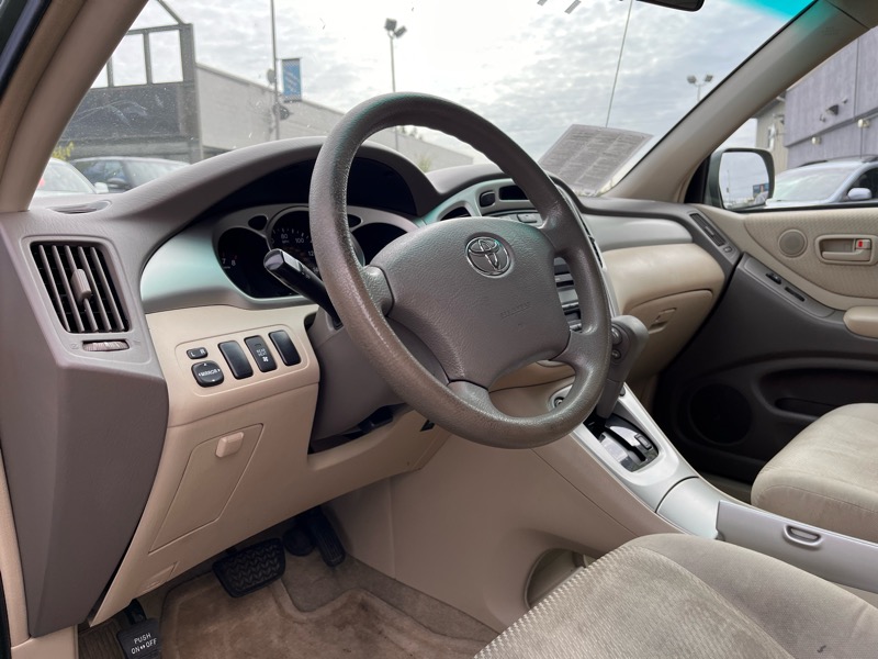 Toyota Highlander V6 2WD with 3rd-Row Seat 2006 Toyota Highlander V6 2WD with 3rd-Row Seat 2006