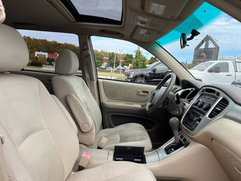 Toyota Highlander V6 2WD with 3rd-Row Seat 2006 Toyota Highlander V6 2WD with 3rd-Row Seat 2006