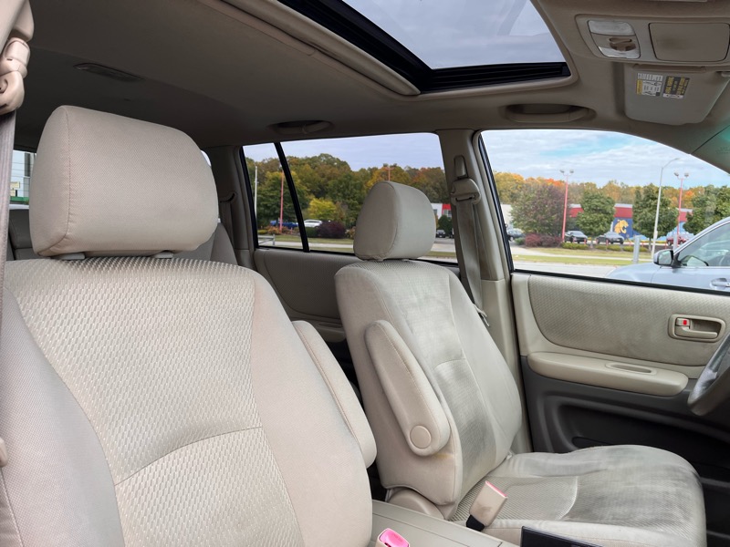 Toyota Highlander V6 2WD with 3rd-Row Seat 2006 Toyota Highlander V6 2WD with 3rd-Row Seat 2006