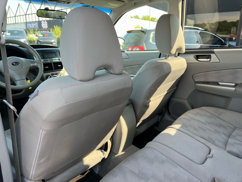 Subaru Forester 2.5X Premium 2010 Subaru Forester 2.5X Premium 2010