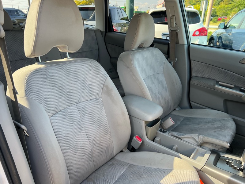 Subaru Forester 2.5X Premium 2010 Subaru Forester 2.5X Premium 2010