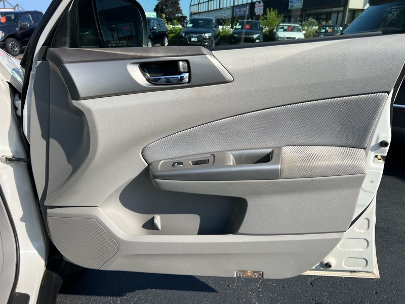 Subaru Forester 2.5X Premium 2010 Subaru Forester 2.5X Premium 2010