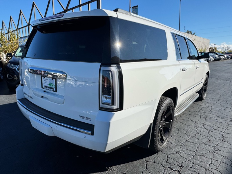 GMC Yukon Denali XL 4WD 2015 GMC Yukon Denali XL 4WD 2015