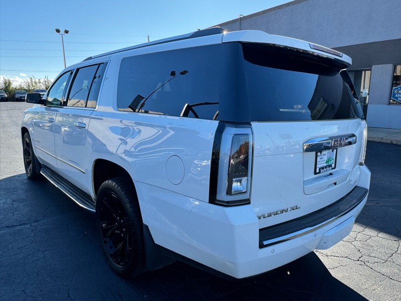 GMC Yukon Denali XL 4WD 2015 GMC Yukon Denali XL 4WD 2015