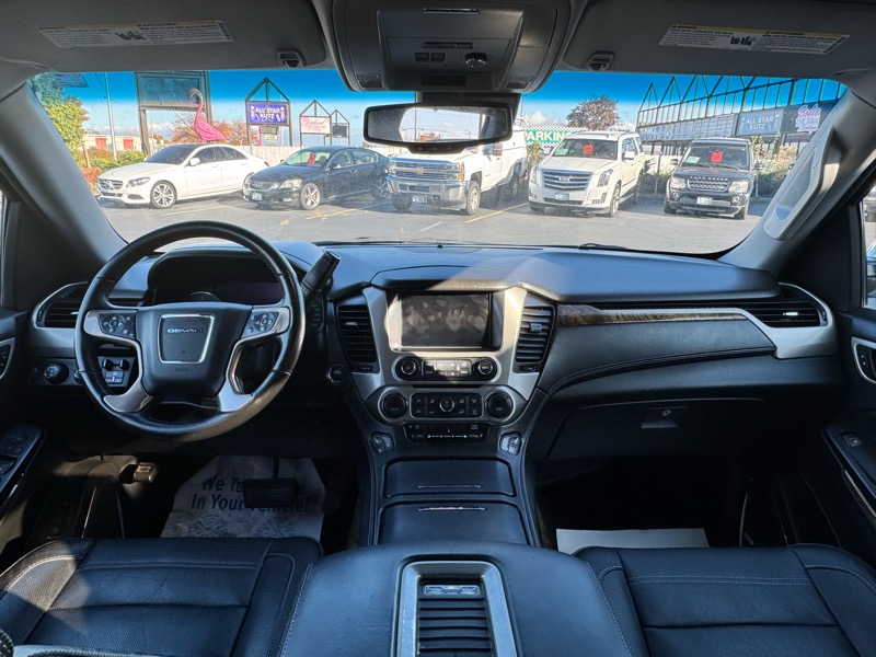 GMC Yukon Denali XL 4WD 2015 GMC Yukon Denali XL 4WD 2015