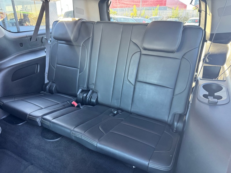 GMC Yukon Denali XL 4WD 2015 GMC Yukon Denali XL 4WD 2015