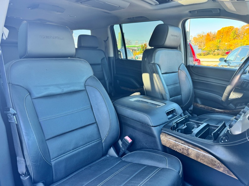 GMC Yukon Denali XL 4WD 2015 GMC Yukon Denali XL 4WD 2015