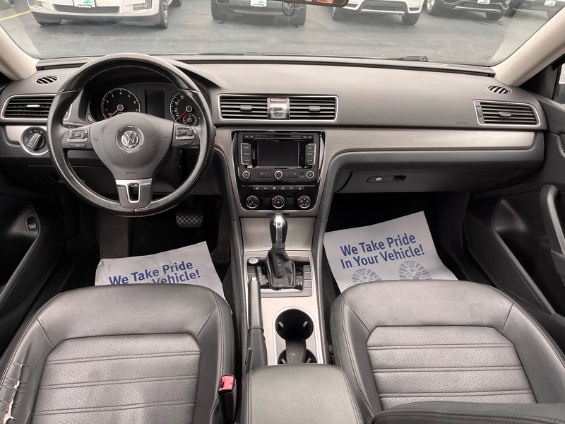 Volkswagen Passat SE 6A 2015 Volkswagen Passat SE 6A 2015