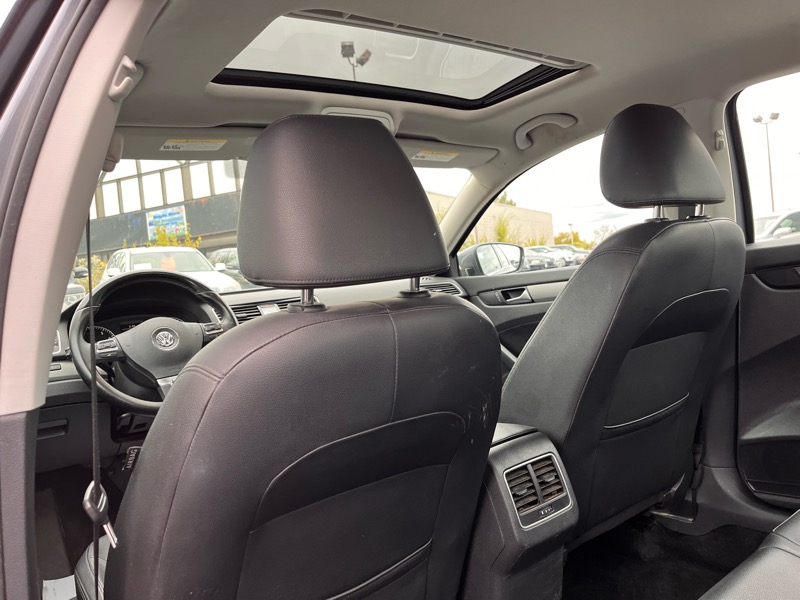 Volkswagen Passat SE 6A 2015 Volkswagen Passat SE 6A 2015