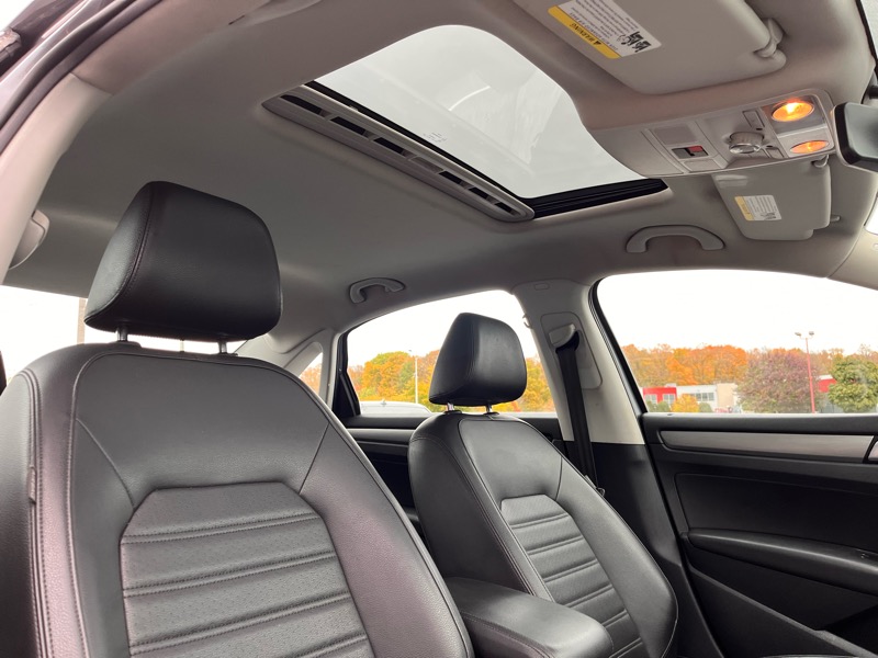 Volkswagen Passat SE 6A 2015 Volkswagen Passat SE 6A 2015