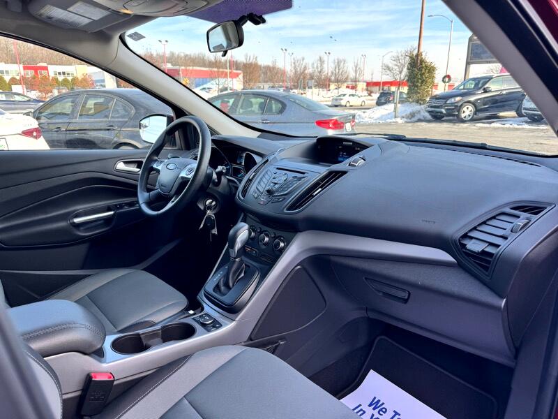 Ford Escape SE 4WD 2016