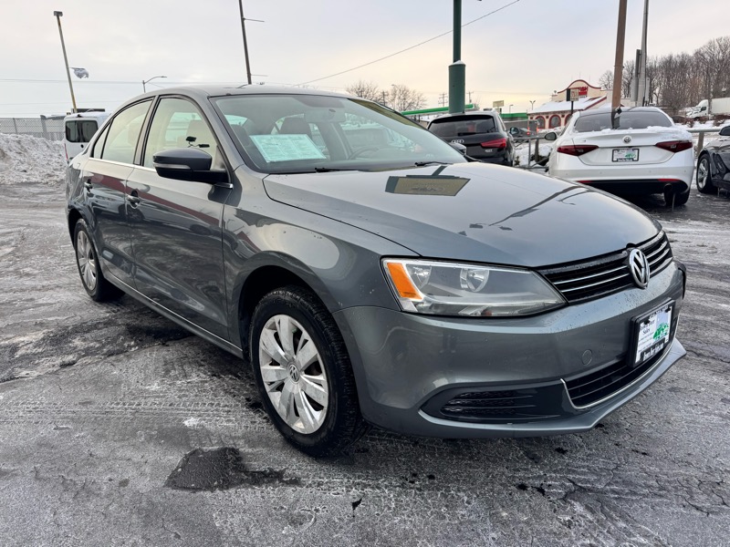 Volkswagen Jetta SE 2013