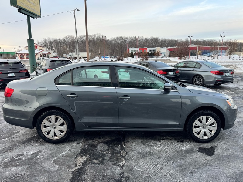 Volkswagen Jetta SE 2013