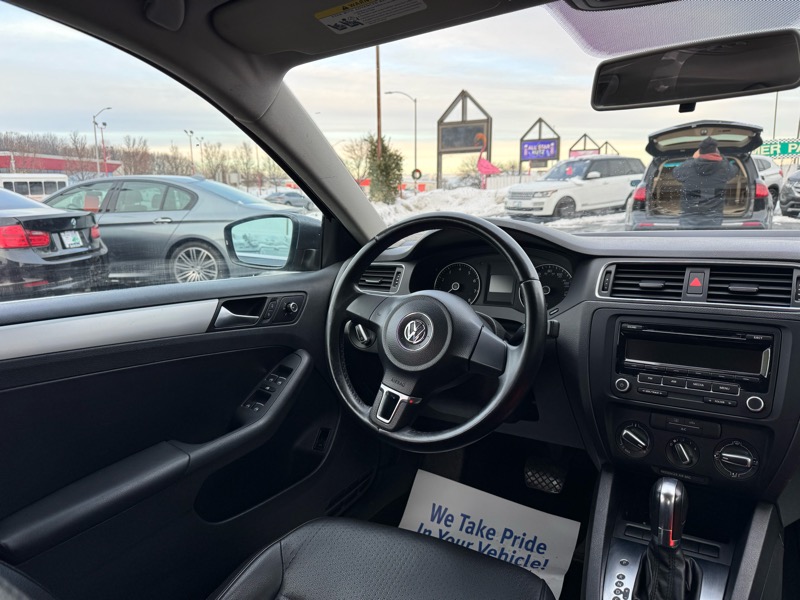 Volkswagen Jetta SE 2013