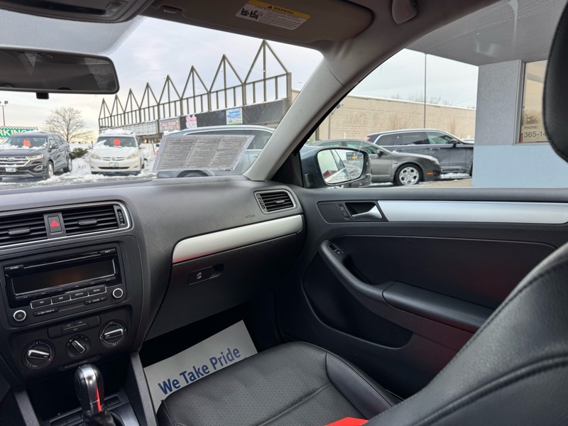 Volkswagen Jetta SE 2013