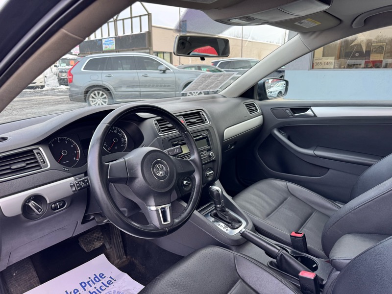 Volkswagen Jetta SE 2013