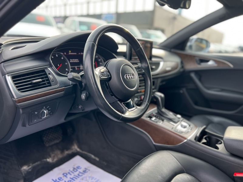 Audi A6 2.0T Premium Plus 2016