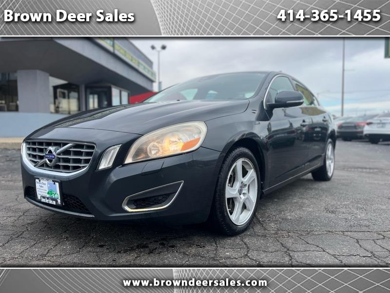 Volvo S60 T5 4D Sedan AWD 2013