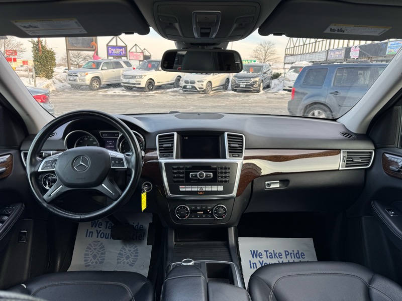 Mercedes-Benz M-Class ML350 4MATIC 2012