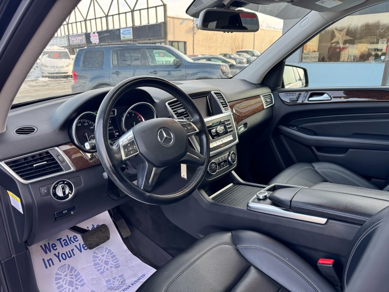 Mercedes-Benz M-Class ML350 4MATIC 2012