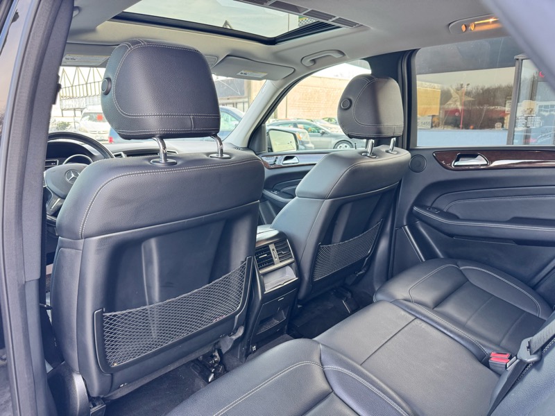 Mercedes-Benz M-Class ML350 4MATIC 2012