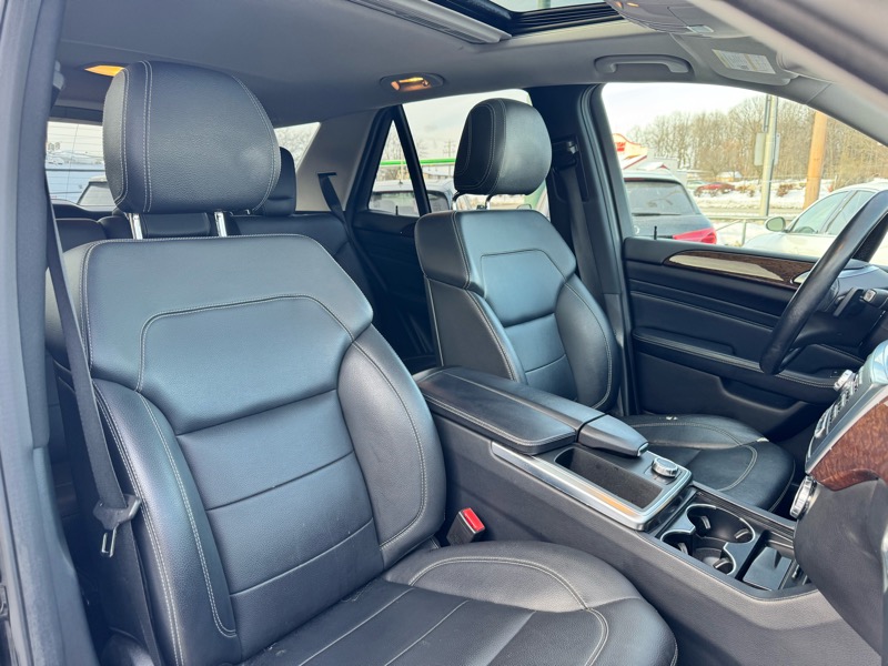 Mercedes-Benz M-Class ML350 4MATIC 2012