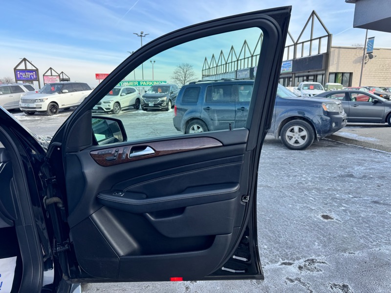 Mercedes-Benz M-Class ML350 4MATIC 2012