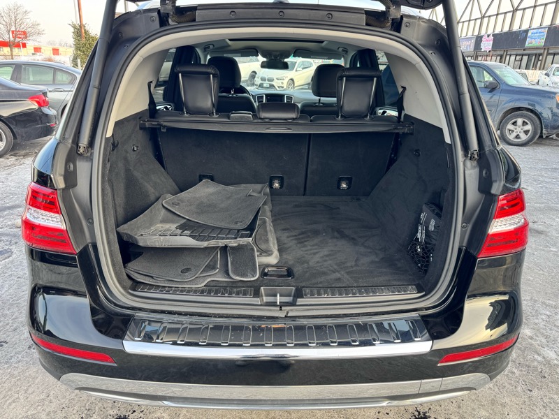 Mercedes-Benz M-Class ML350 4MATIC 2012