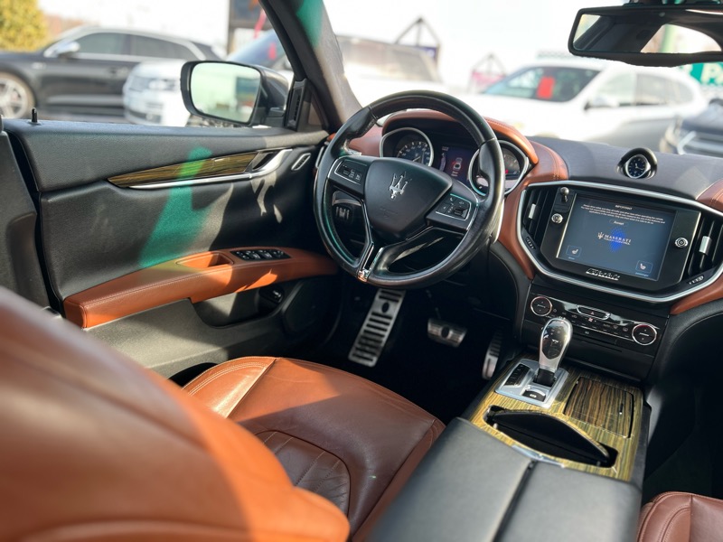 Maserati Ghibli Base 2015