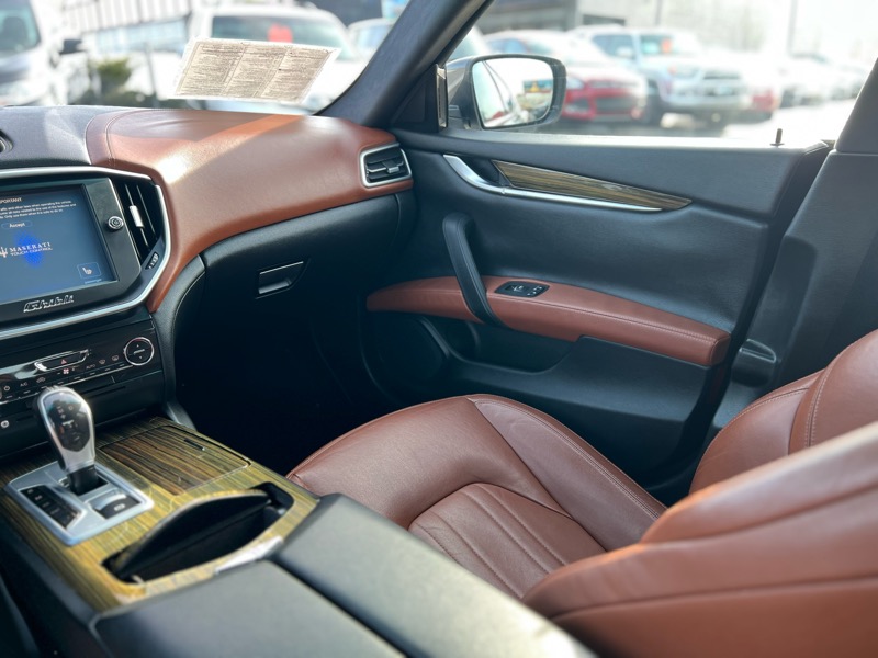 Maserati Ghibli Base 2015