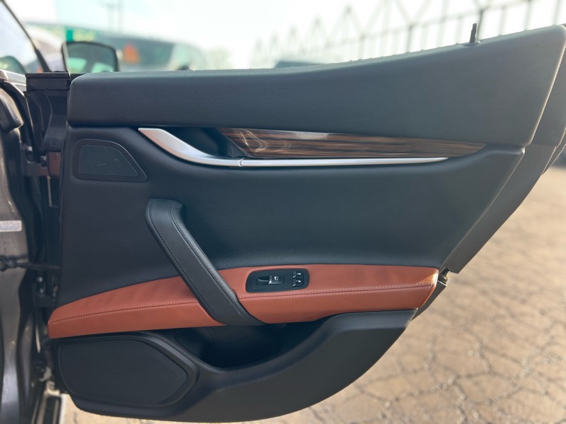 Maserati Ghibli Base 2015