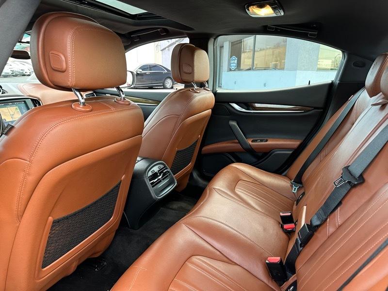 Maserati Ghibli Base 2015