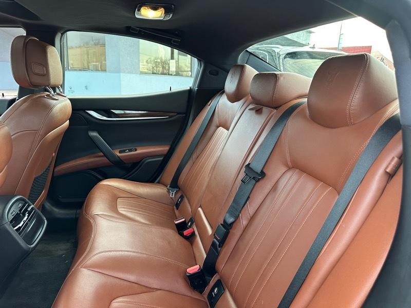 Maserati Ghibli Base 2015