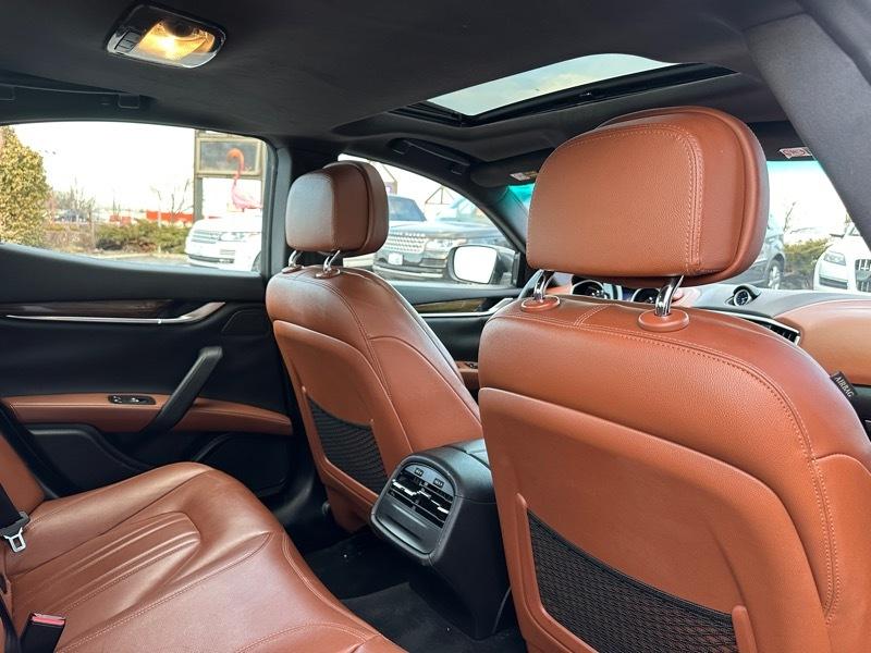 Maserati Ghibli Base 2015