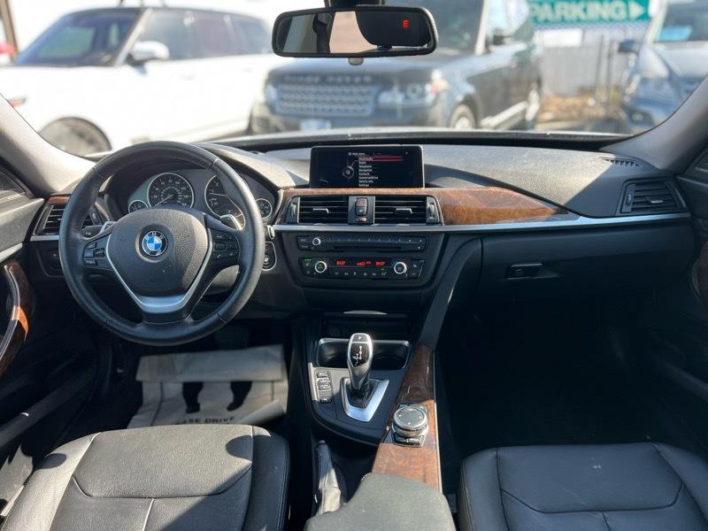 BMW 3-Series Gran Turismo 328i xDrive SULEV 2015