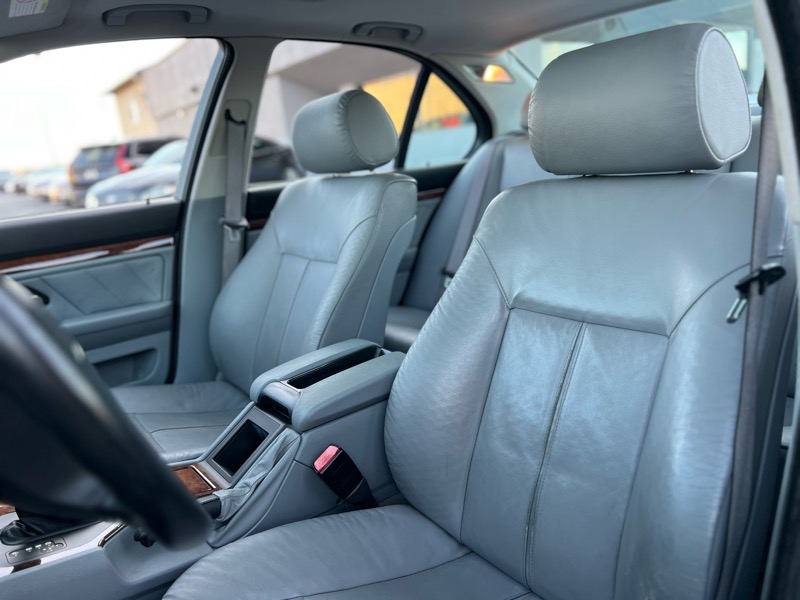 BMW 5-Series 525i 2001