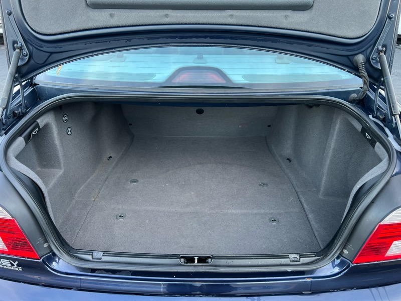 BMW 5-Series 525i 2001