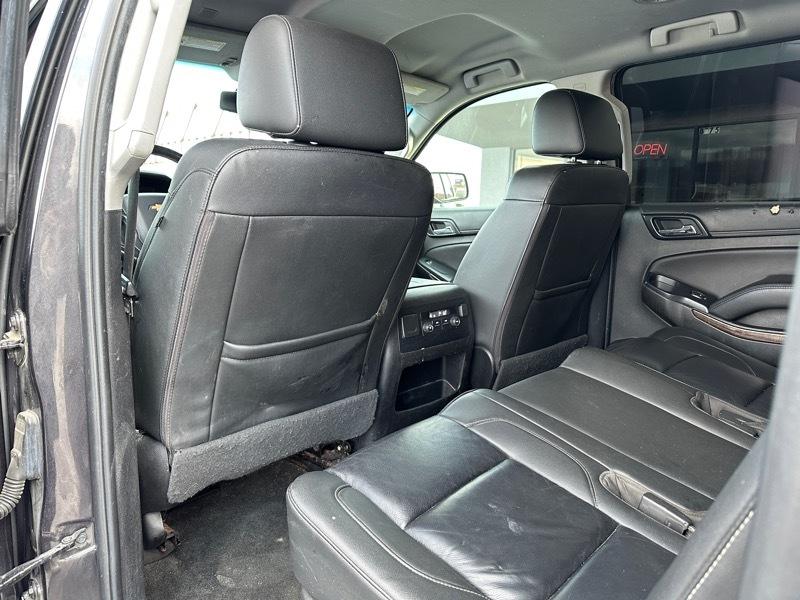 Chevrolet Suburban LT 4WD 2018