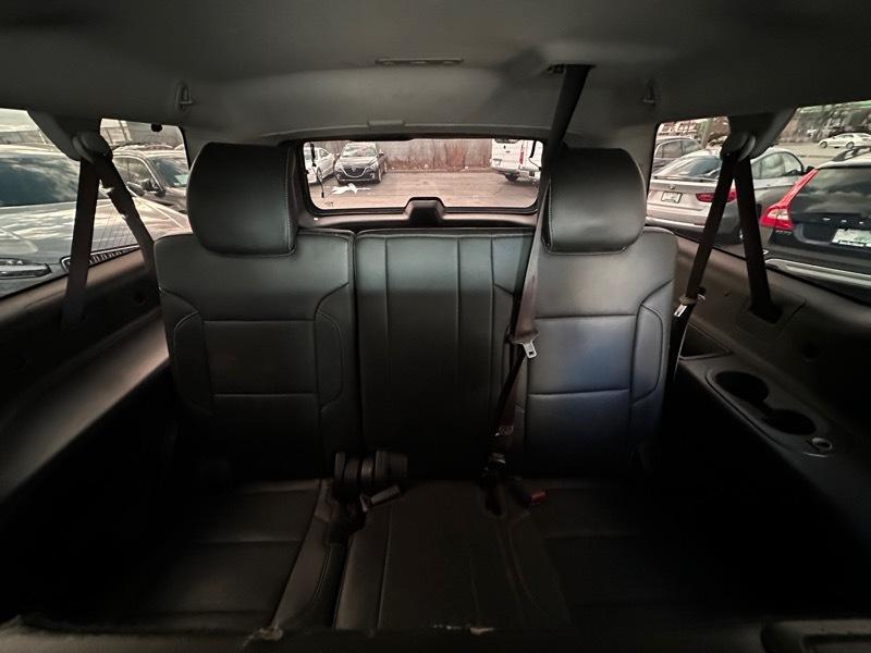 Chevrolet Suburban LT 4WD 2018