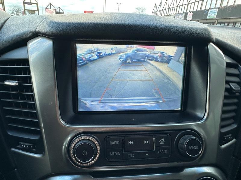 Chevrolet Suburban LT 4WD 2018