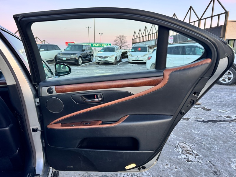 Lexus LS 460 L Luxury Sedan AWD 2013