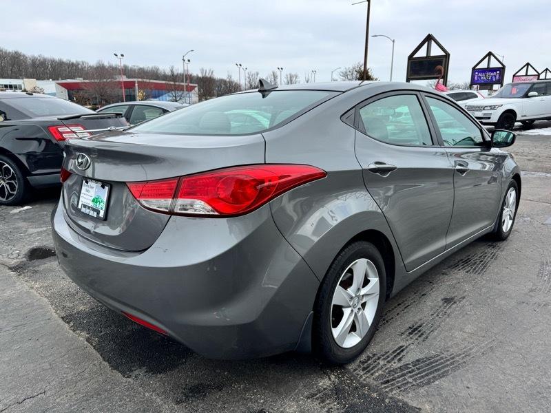 Hyundai Elantra GLS Auto 2013
