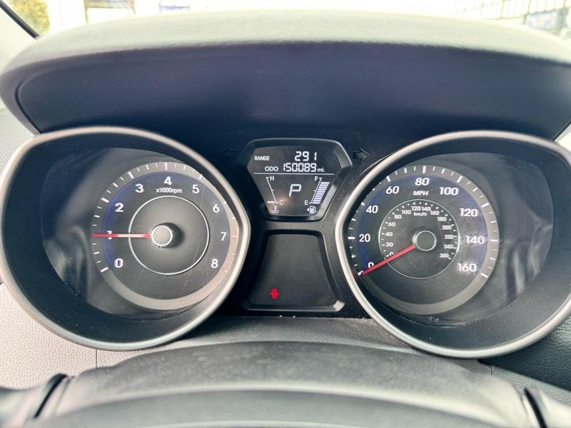 Hyundai Elantra GLS Auto 2013